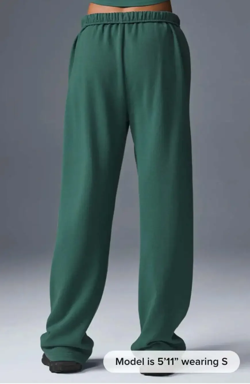 Alo Yoga Accolade Straight Leg Sweatpant in Winter Ivy Teal Size Medium